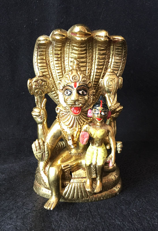 Божество Нрисимхадева с Прахладом