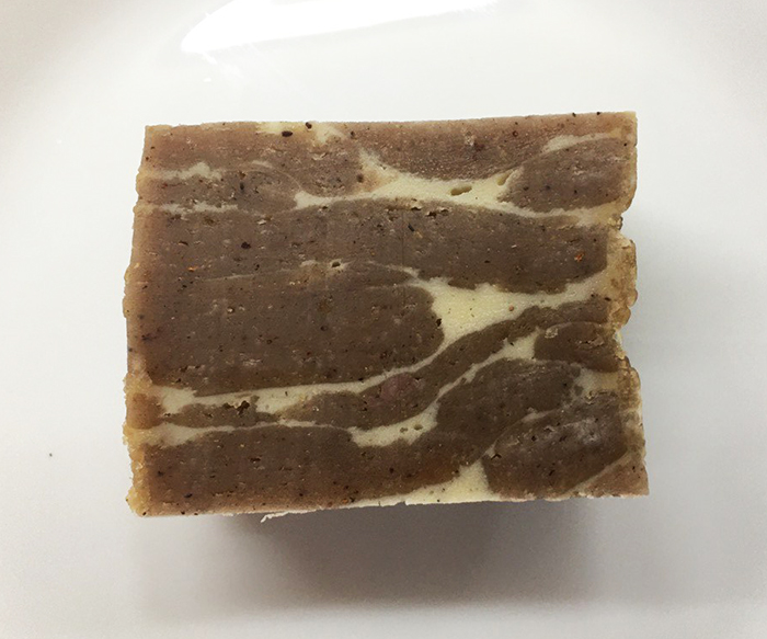 Асафетіда як вона є, чиста, у смолі Асафетіда як вона є, чиста, у смолі