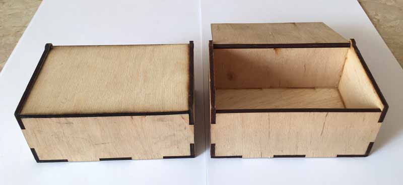 Дерев'яна коробочка