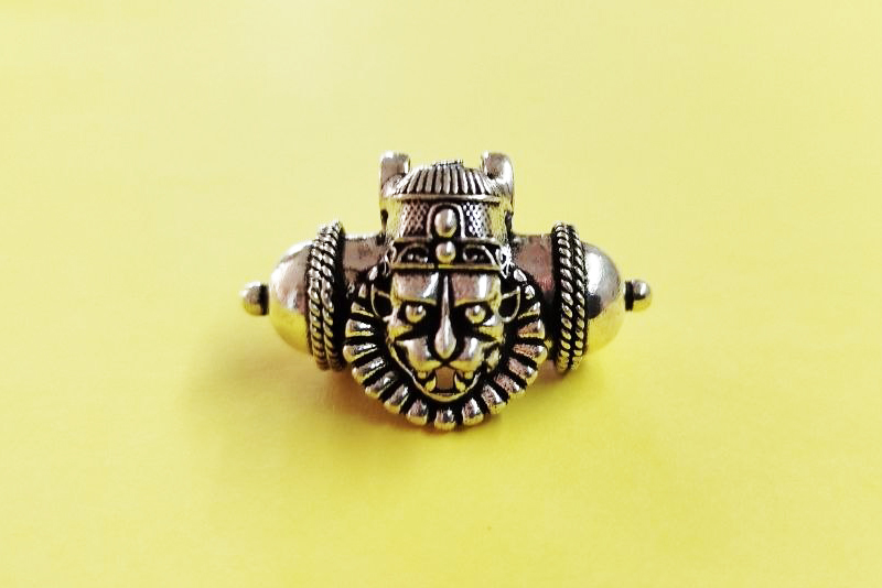 Есклюзівна Нрісімга кавача з Маяпуру