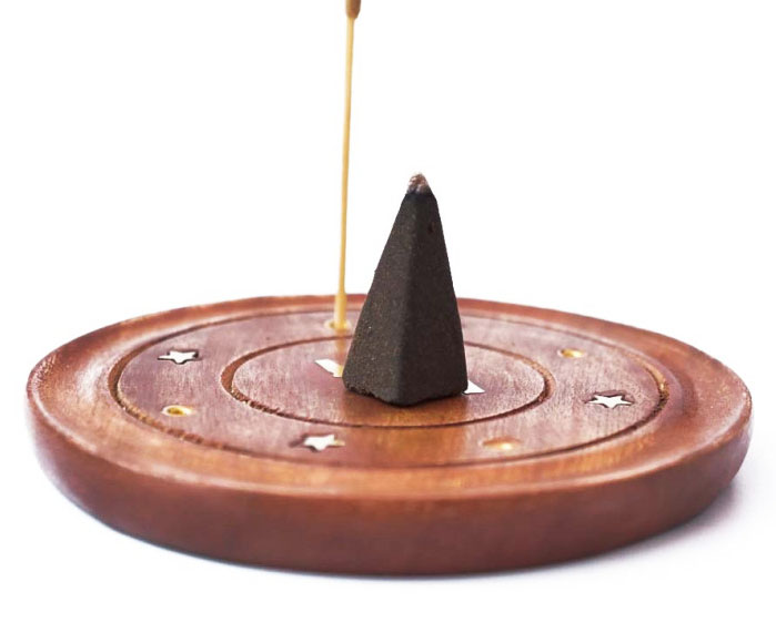 Підставка для пахощів кругла. Ом