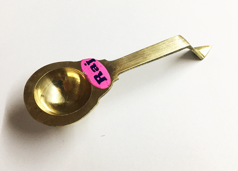 Лампада-світильник для пропонування гнотика