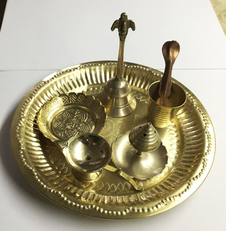 Параферналії для пуджі Туласі