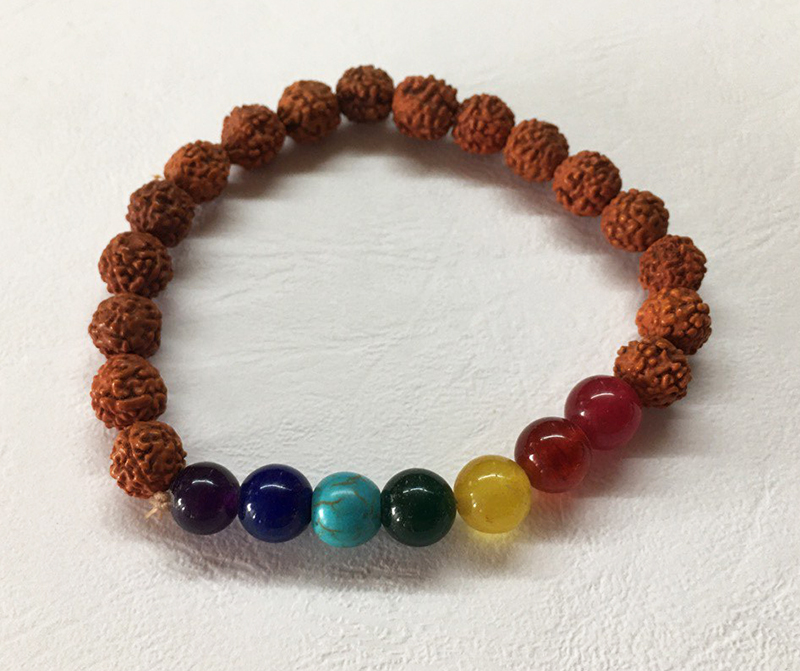 Браслет рудракши з камінцями