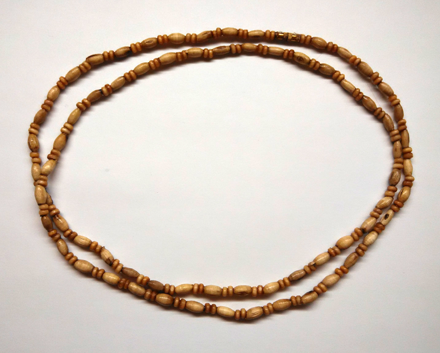 Туласi kантхi-мала дворядна, просточена в маслі гхі