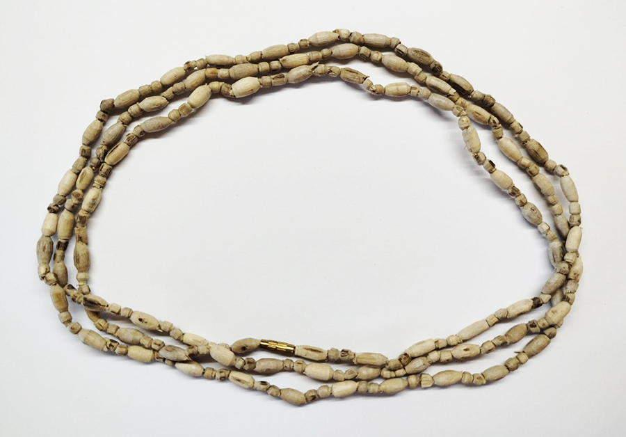 Туласi kантхi-мала трирядна