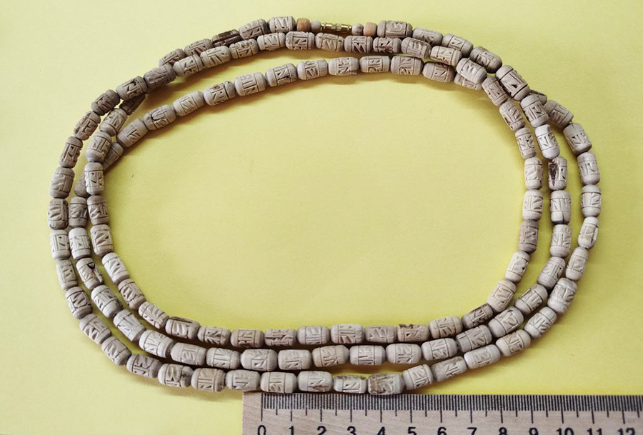 Туласi кантхi-мала трирядна. Jaya Radhe 