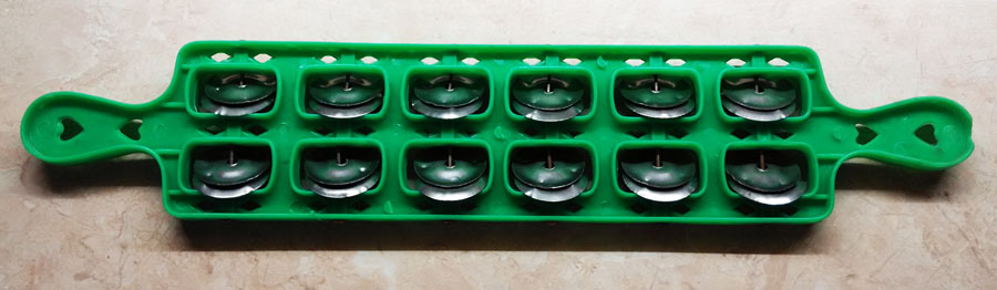 Перкуссионный индийский инструмент