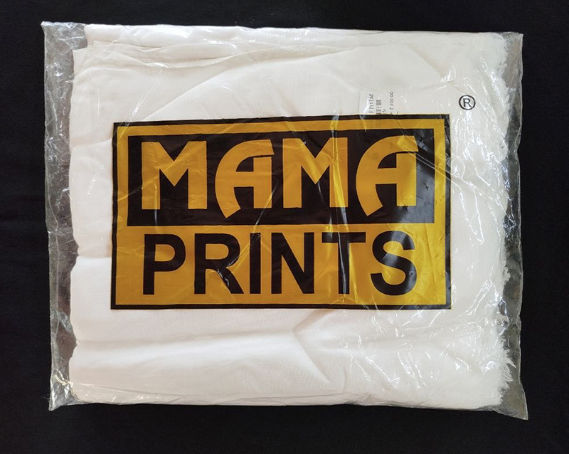 тканина білого кольору